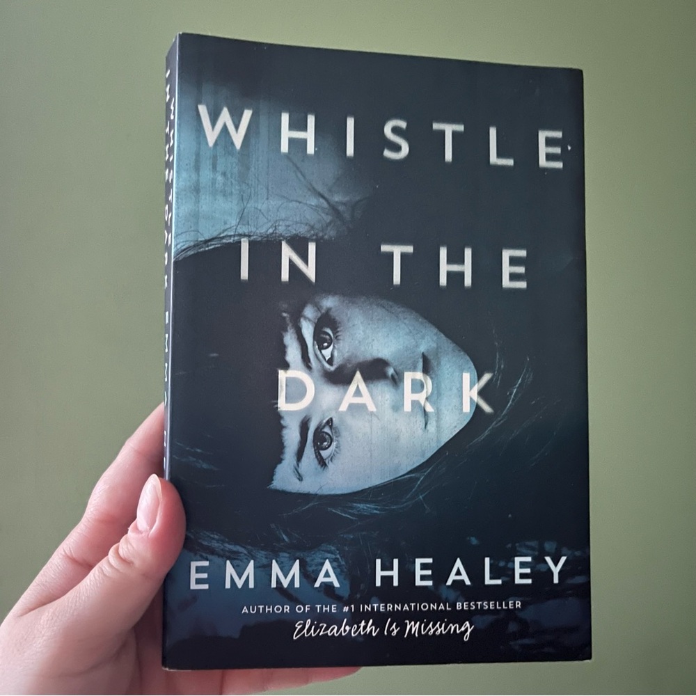 📚 4/25$ 📚 Whistle in the Dark by Emma Healey